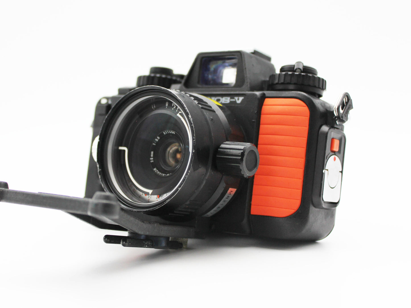 Nikon Nikonos V Orange SLR Film Camera UW Underwater 28mm f/3.5 Lens JAPAN【Exc+5】
