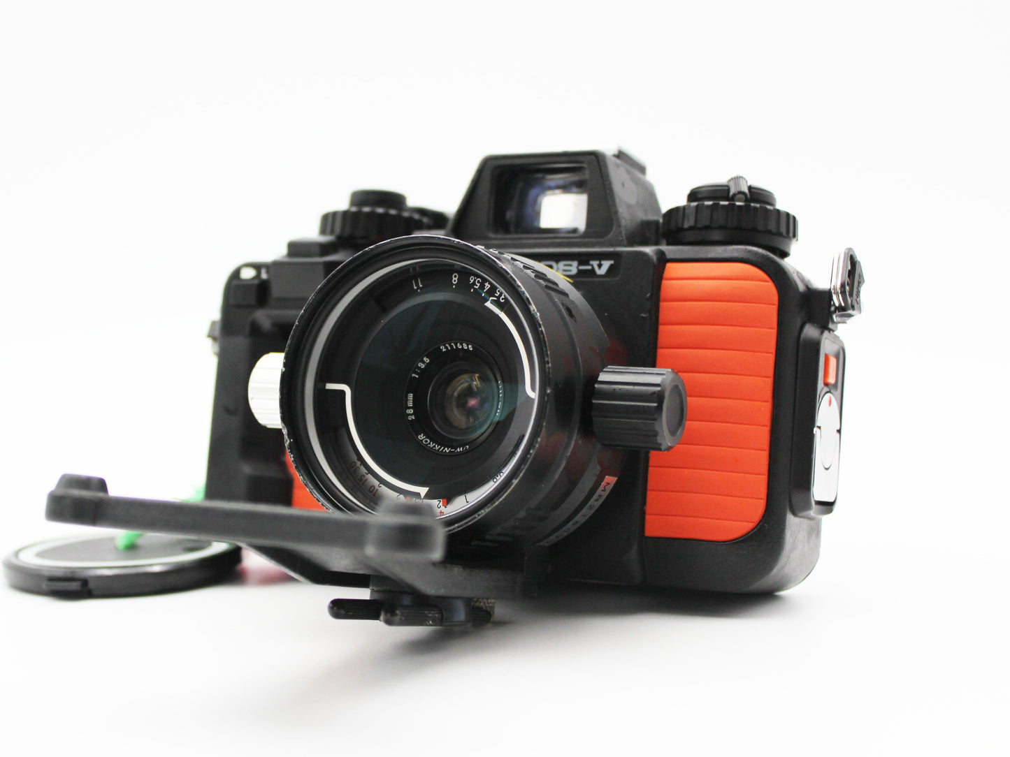Nikon Nikonos V Orange SLR Film Camera UW Underwater 28mm f/3.5 Lens JAPAN【Exc+5】