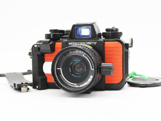 Nikon Nikonos V Orange SLR Film Camera UW Underwater 28mm f/3.5 Lens JAPAN【Exc+5】