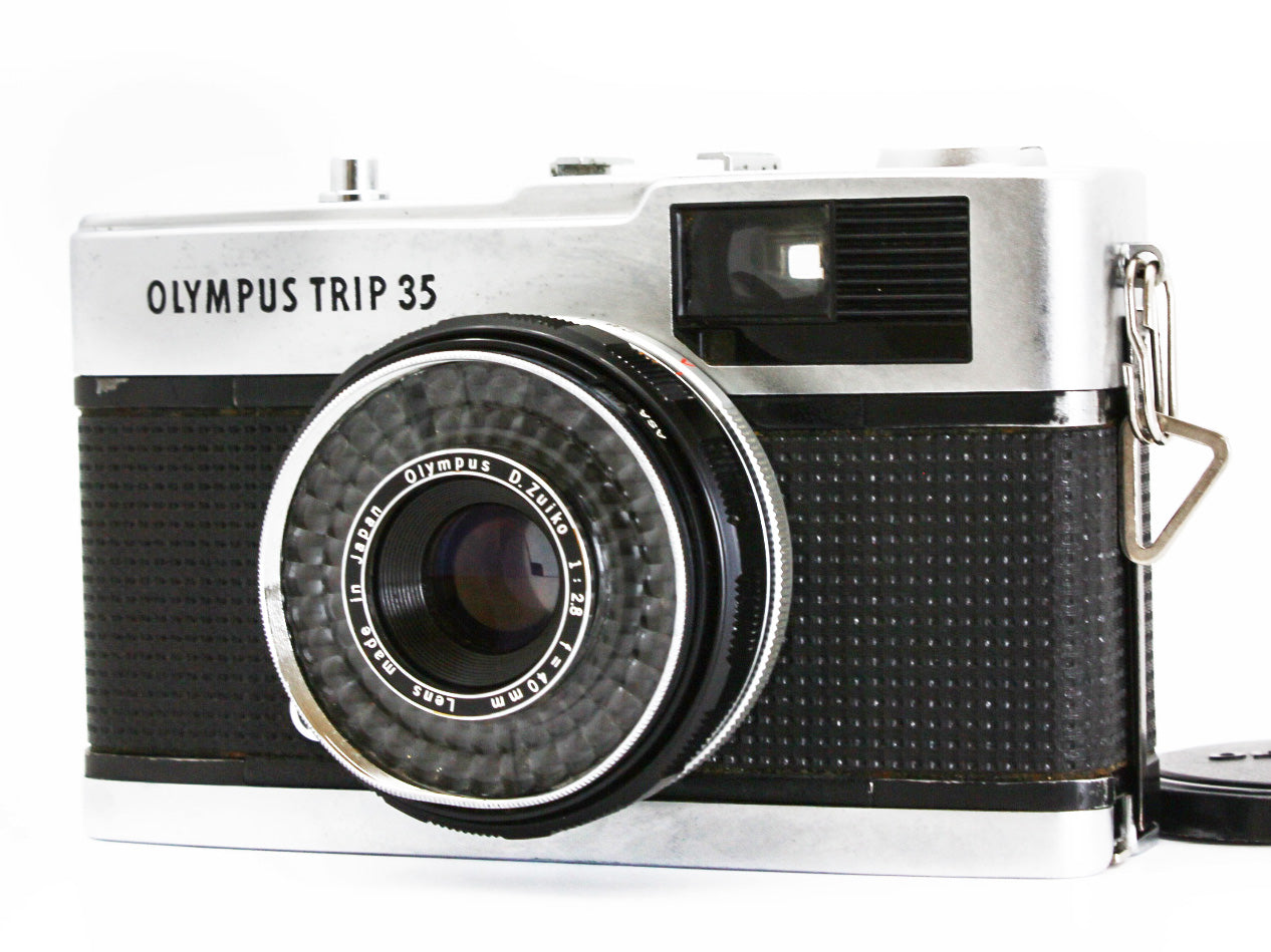 Olympus Trip 35 35mm Film Camera Silver D.Zuiko 40mm f/2.8 Lens JAPAN【Exc+4】