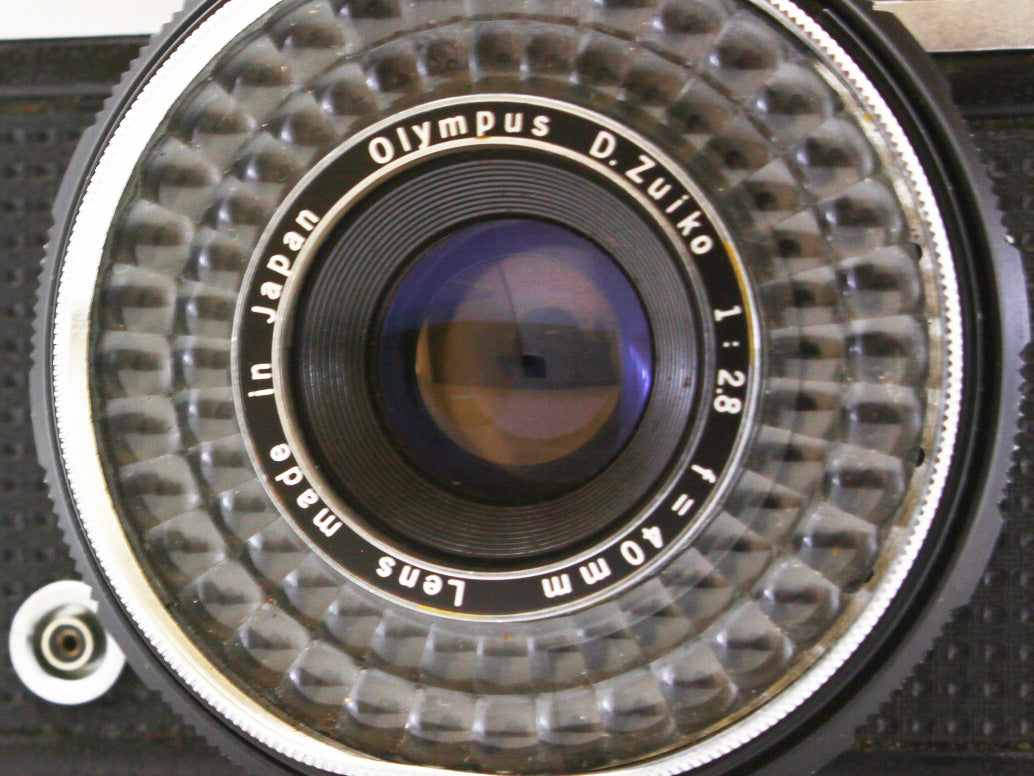 Olympus Trip 35 35mm Film Camera Silver D.Zuiko 40mm f/2.8 Lens JAPAN【Exc+4】