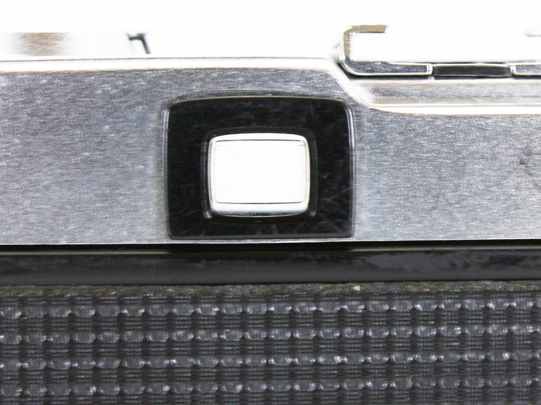 Olympus Trip 35 35mm Film Camera Silver D.Zuiko 40mm f/2.8 Lens JAPAN【Exc+4】