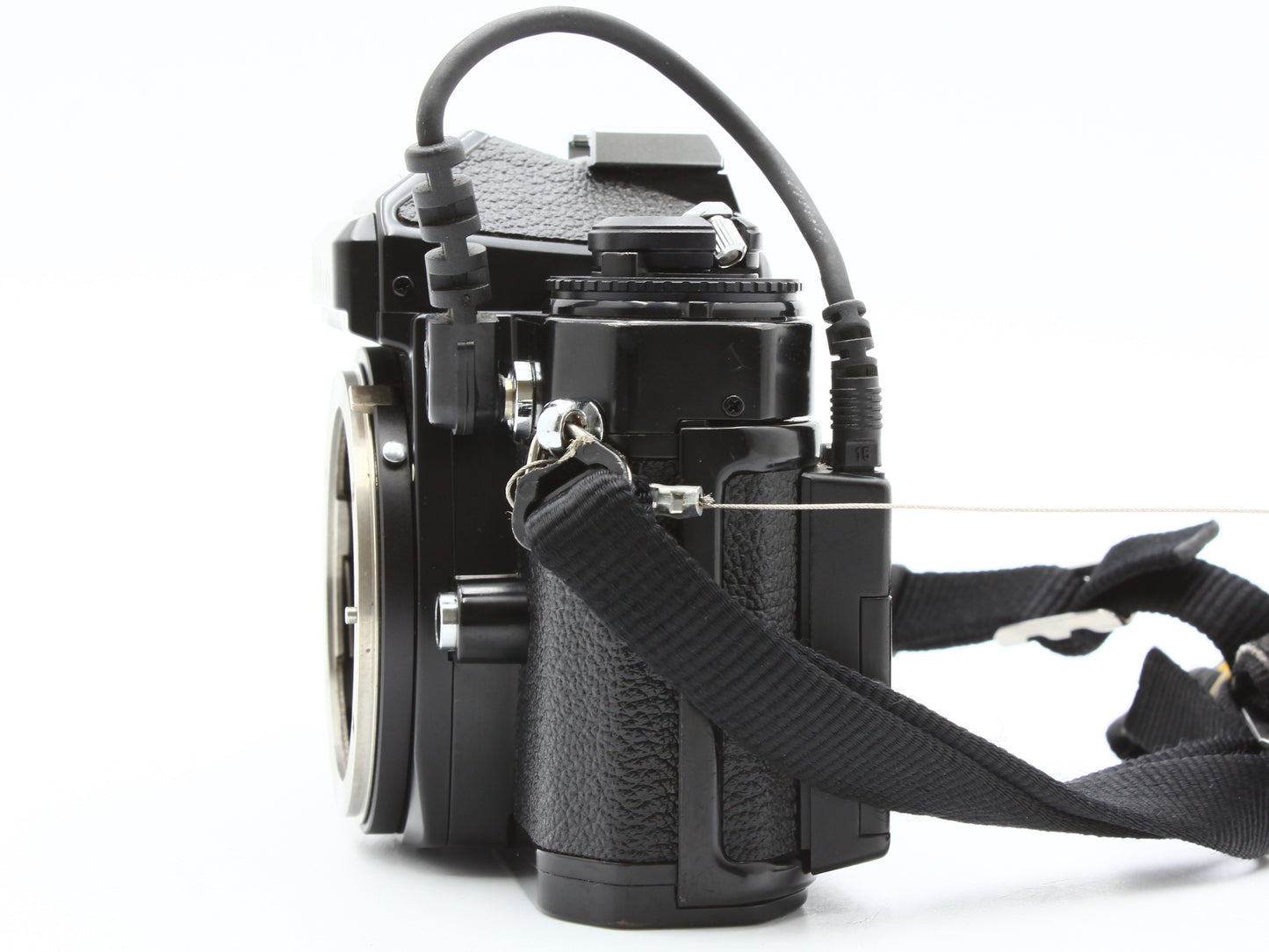 Nikon FE Black 35mm SLR Film Camera NIKKOR Ai 50mm f/2 Lens from JAPAN【Exc+4】