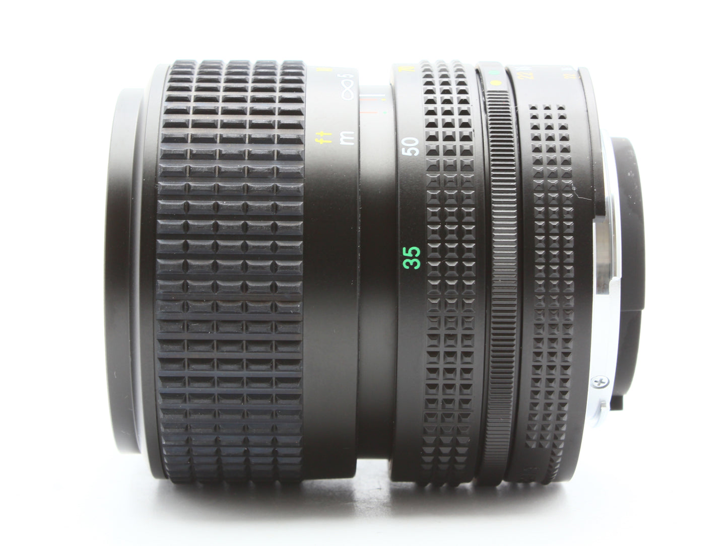 Nikon FM10 35mm SLR Film Camera Zoom-NIKKOR 35-70mm f/3.5-4.8 Lens JAPAN【Exc+5】