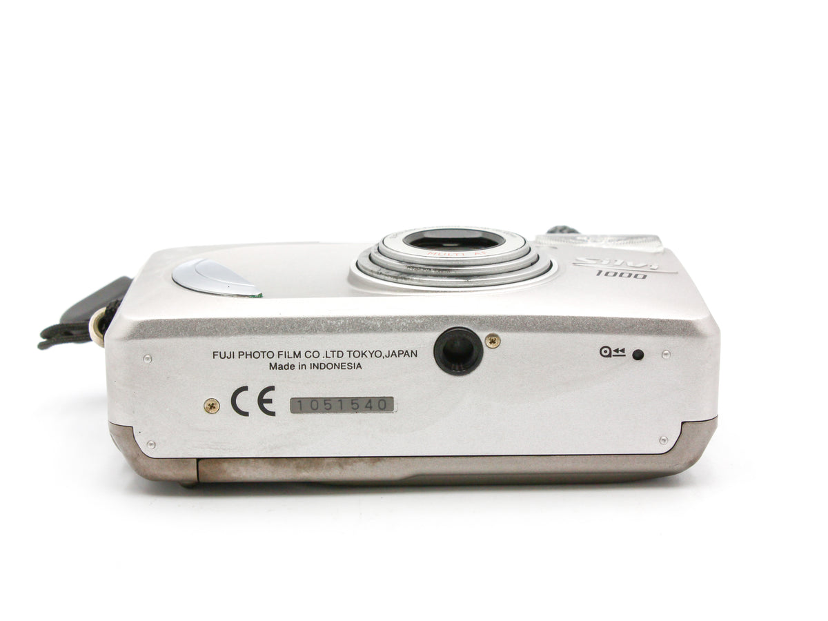 FUJIFILM Silvi 1000 Point & Shoot 35mm Film Camera from JAPAN【Exc+4】