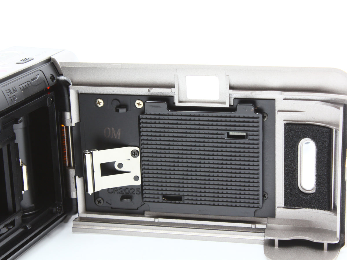 Konica A4 Silver 35mm Point and Shoot Film Camera 35mm f/3.5 Lens JAPAN【Exc+5】