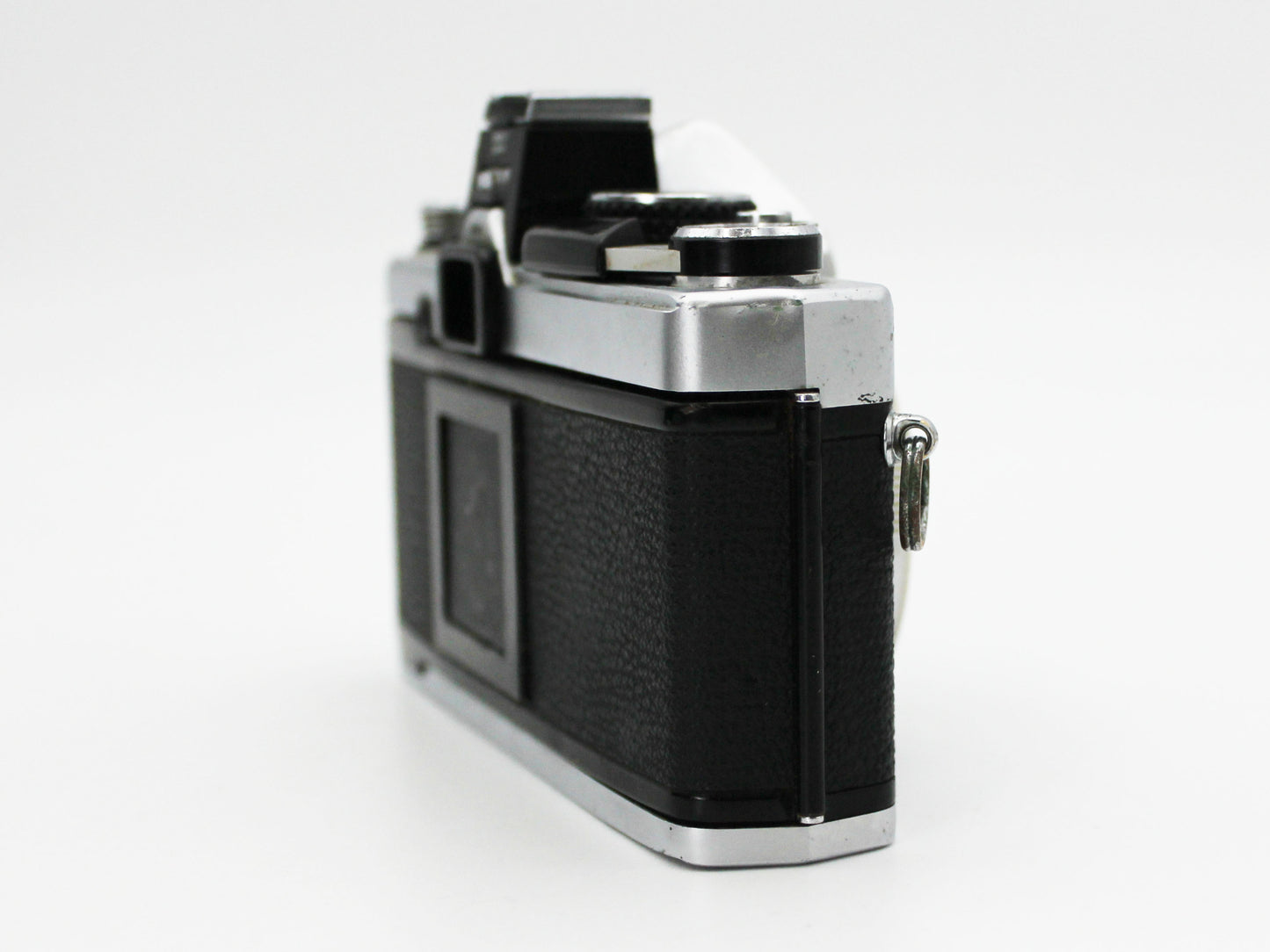 Olympus OM-2N Silver 35mm SLR Film Camera Body from JAPAN【Exc+4】