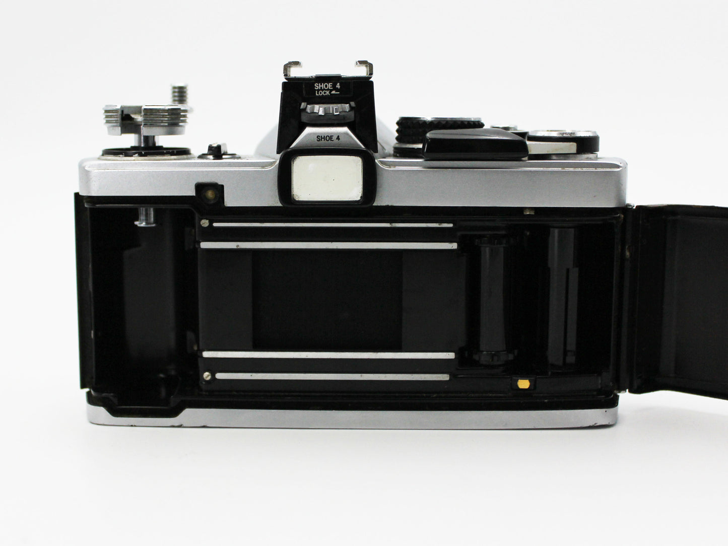 Olympus OM-2N Silver 35mm SLR Film Camera Body from JAPAN【Exc+4】