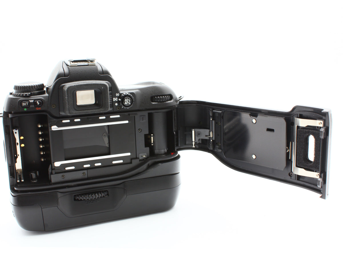 Nikon F80 Black SLR 35mm Film Camera Body MB-16 from JAPAN【NearMint】
