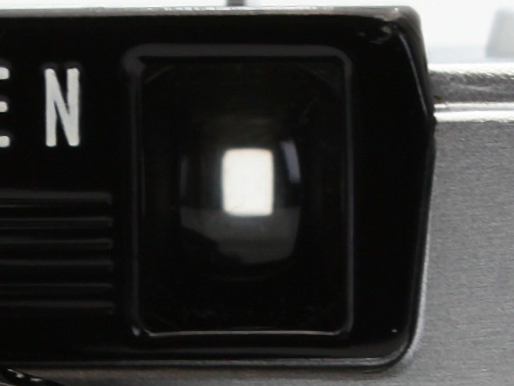 OLYMPUS-PEN EE-3 Half Frame 35mm Film Camera from JAPAN【Exc+5】