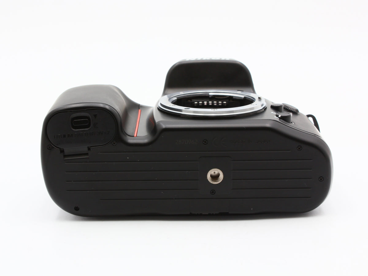 Nikon F70 Black SLR 35mm Film Camera Body from JAPAN【Exc+5】
