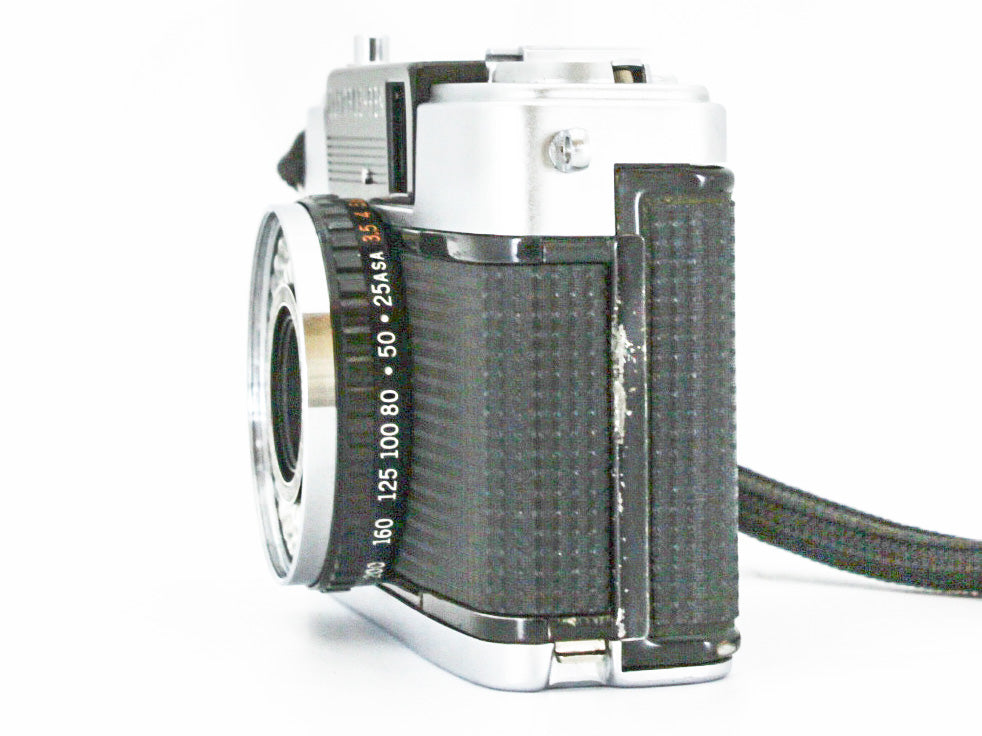 OLYMPUS-PEN EE-3 35mm Half Frame Film Camera from JAPAN【Exc+4】