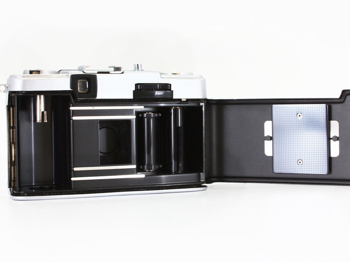 OLYMPUS-PEN EE-3 35mm Half Frame Film Camera from JAPAN【Exc+4】