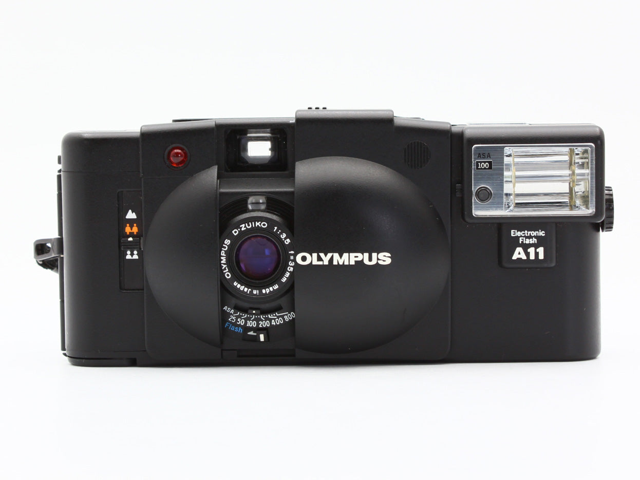 Olympus XA2 Point & Shoot 35mm Film Camera A11 Flash from JAPAN【Exc+4】