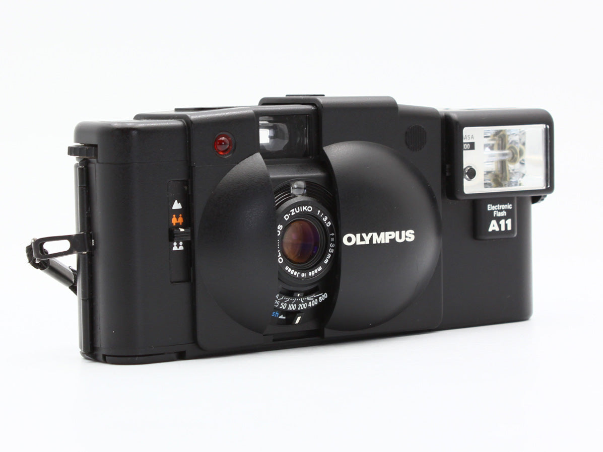 Olympus XA2 Point & Shoot 35mm Film Camera A11 Flash from JAPAN【Exc+4】