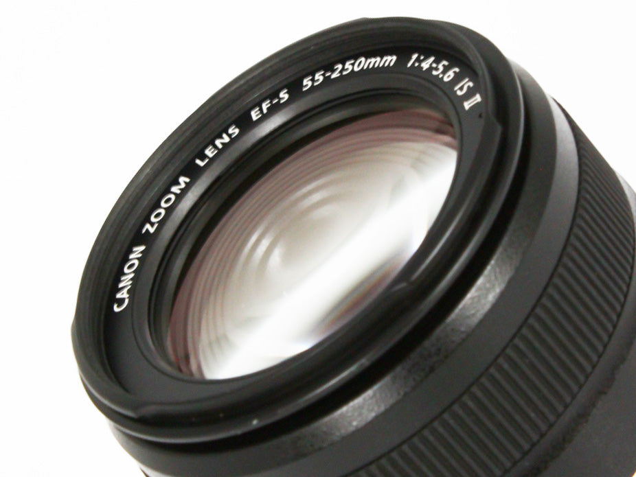 Canon EF-S 55-250mm f/4-5.6 IS II Telephoto Zoom Lens from JAPAN【Near Mint】