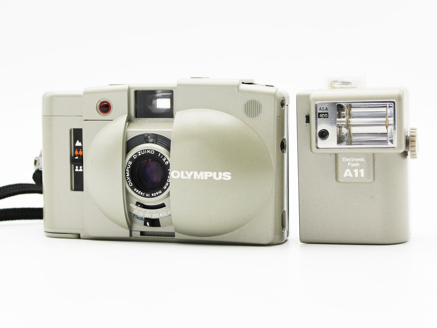 Olympus XA 2 Point&Shoot 35mm Film Camera A11 Flash from JAPAN【Exc+3】