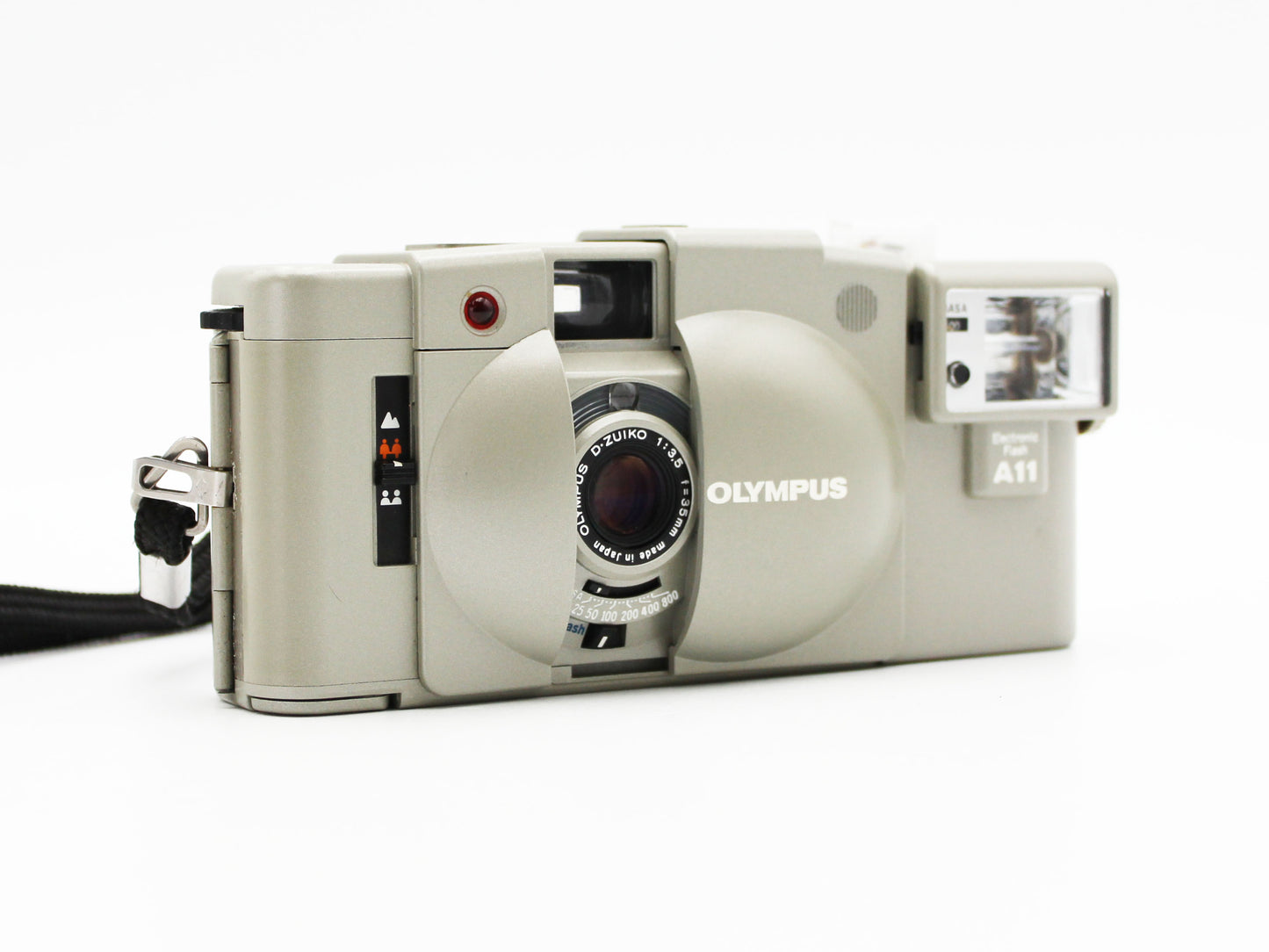 Olympus XA 2 Point&Shoot 35mm Film Camera A11 Flash from JAPAN【Exc+3】