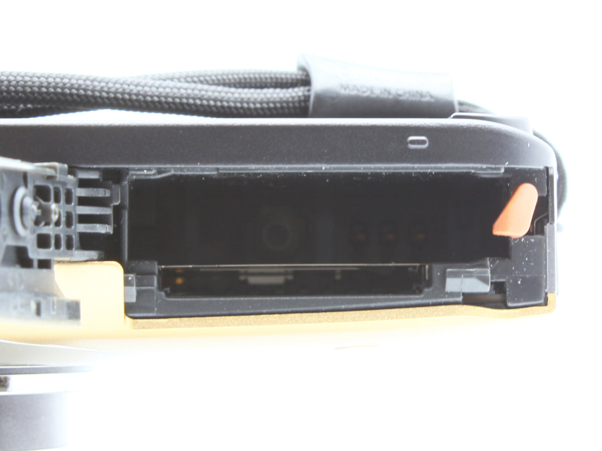 Canon IXY 10S PowerShot SD3500 IS 14.1MP Compact Digital Camera JAPAN【NearMint】