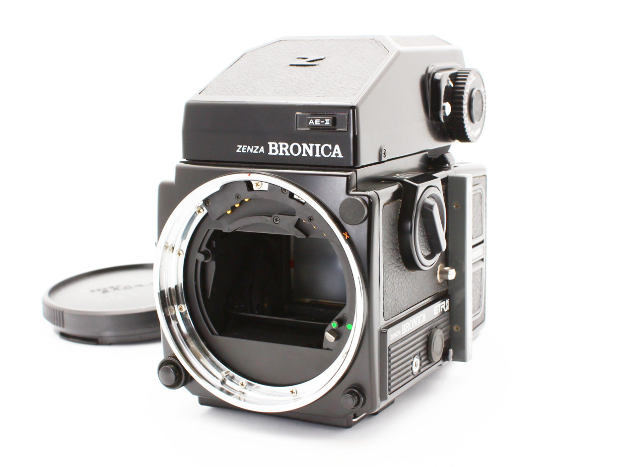 Zenza Bronica ETR Si Medium Film Camera AE II Finder from JAPAN【Exc+3】
