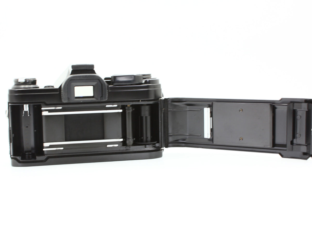 Canon AE-1 Black 35mm SLR Film Camera New FD 50mm f/1.8 Lens from JAPAN【Exc+3】