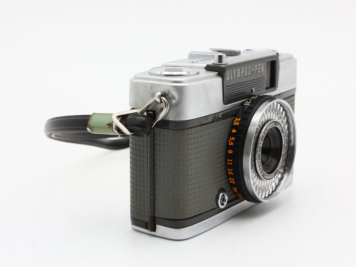 OLYMPUS PEN EE-2 Half Frame Film Camera D.zuiko 28mm f/3.5 Lens JAPAN【Exc+5】