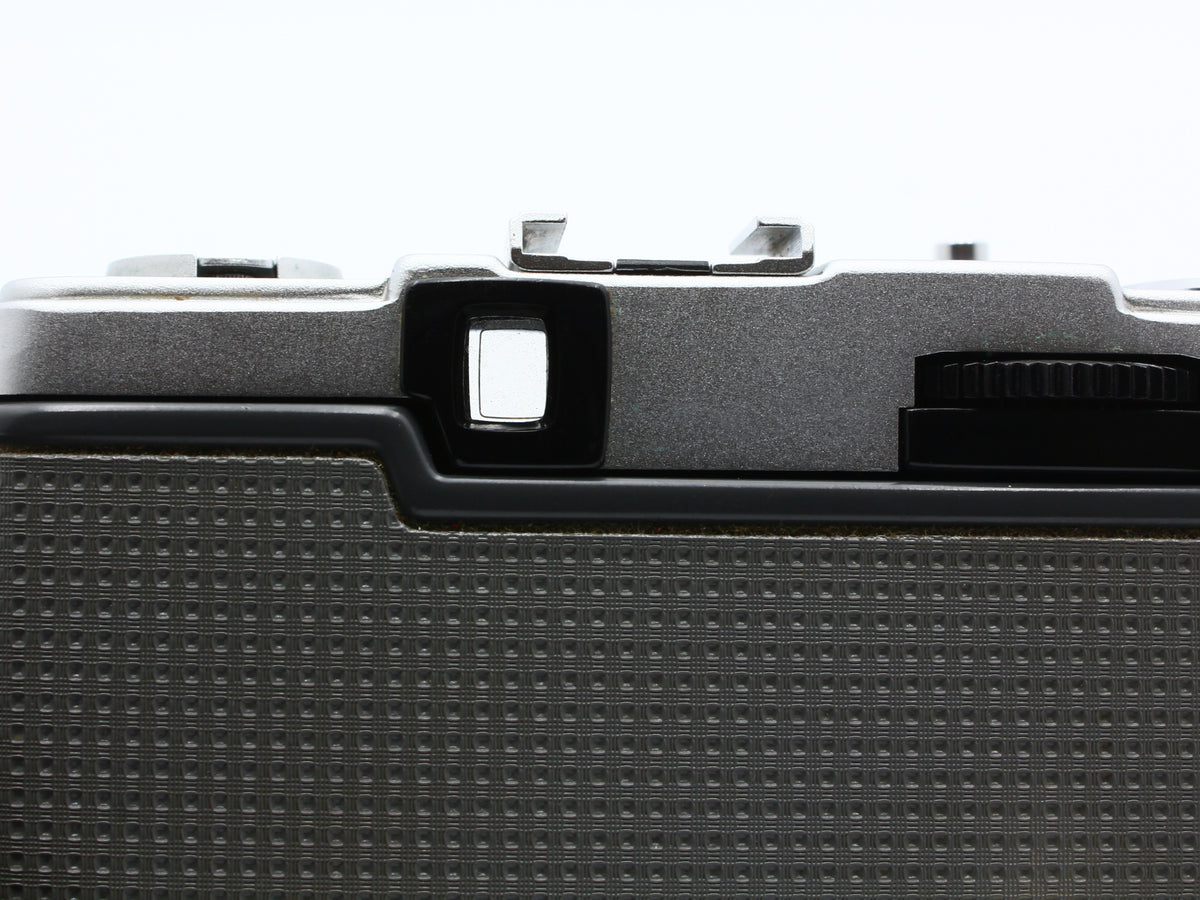 OLYMPUS PEN EE-2 Half Frame Film Camera D.zuiko 28mm f/3.5 Lens JAPAN【Exc+5】