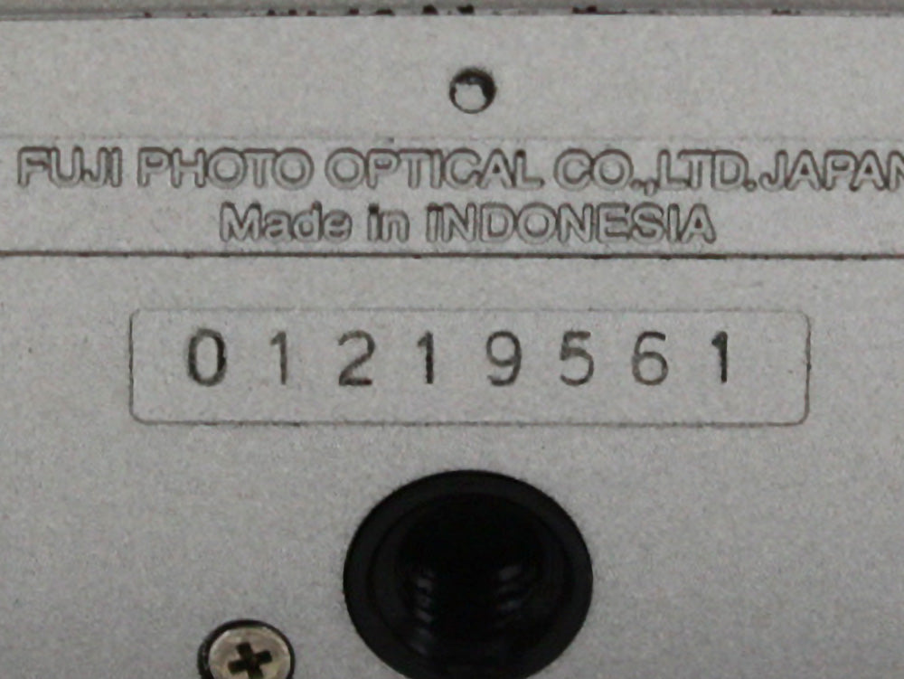 Fujifilm Zoom Date 125SR Point & Shoot Film Camera from JAPAN【Exc+5】