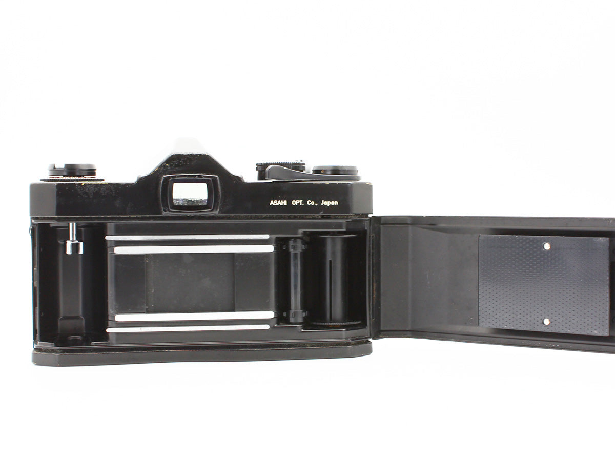 PENTAX Spotmatic SP SLR Film Camera Super-Takumar 28mm f/3.5 Lens JAPAN【Exc+3】