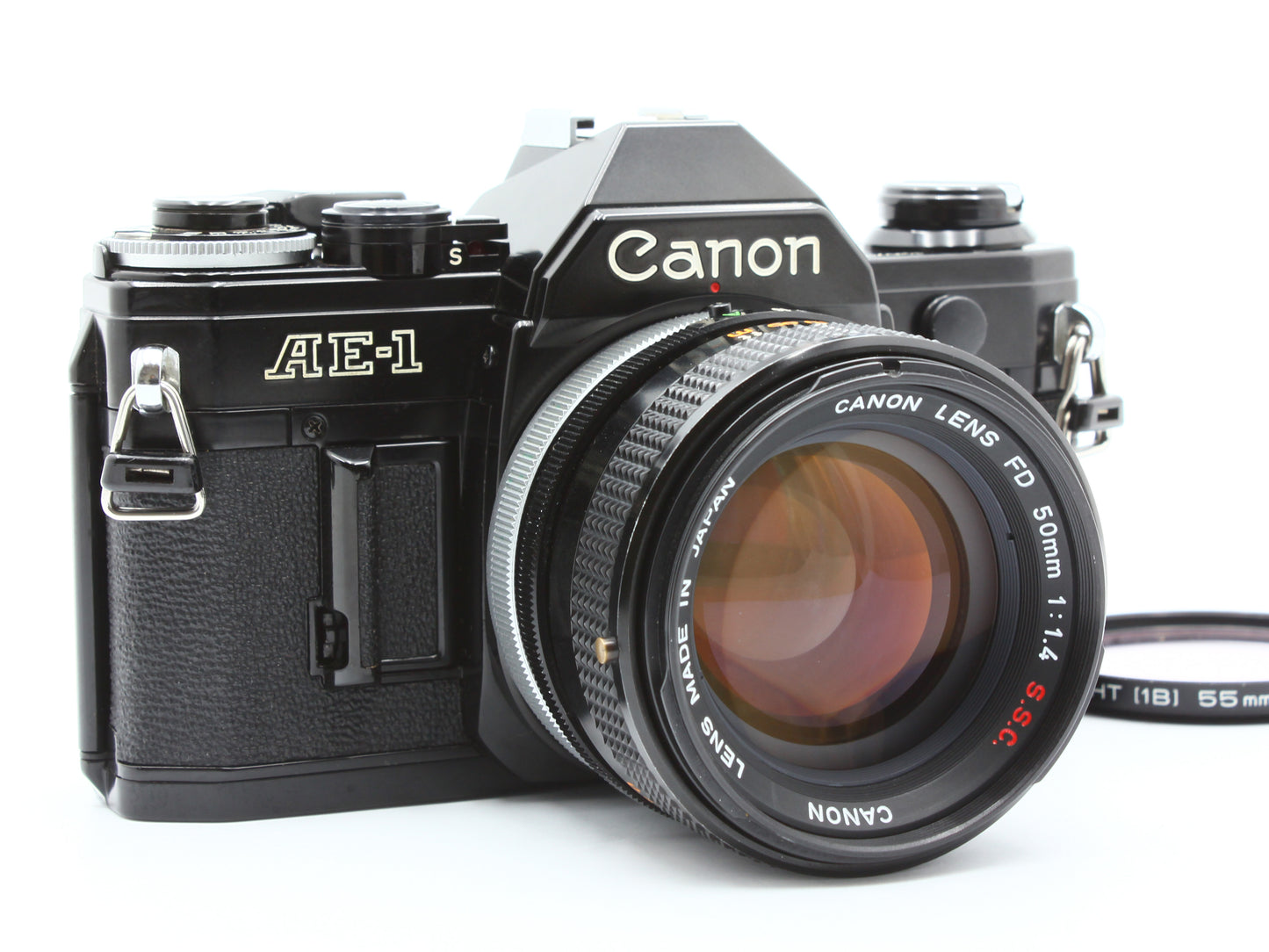 Canon AE-1 Black 35mm SLR Film Camera FD 50mm f/1.4 S.S.C. Lens【Exc+3】