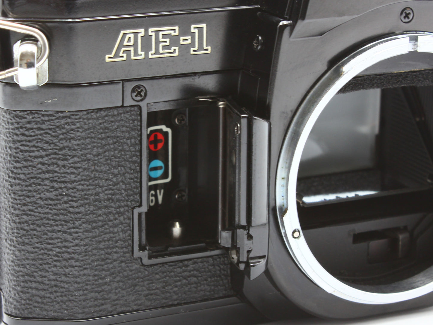 Canon AE-1 Black 35mm SLR Film Camera FD 50mm f/1.4 S.S.C. Lens【Exc+3】