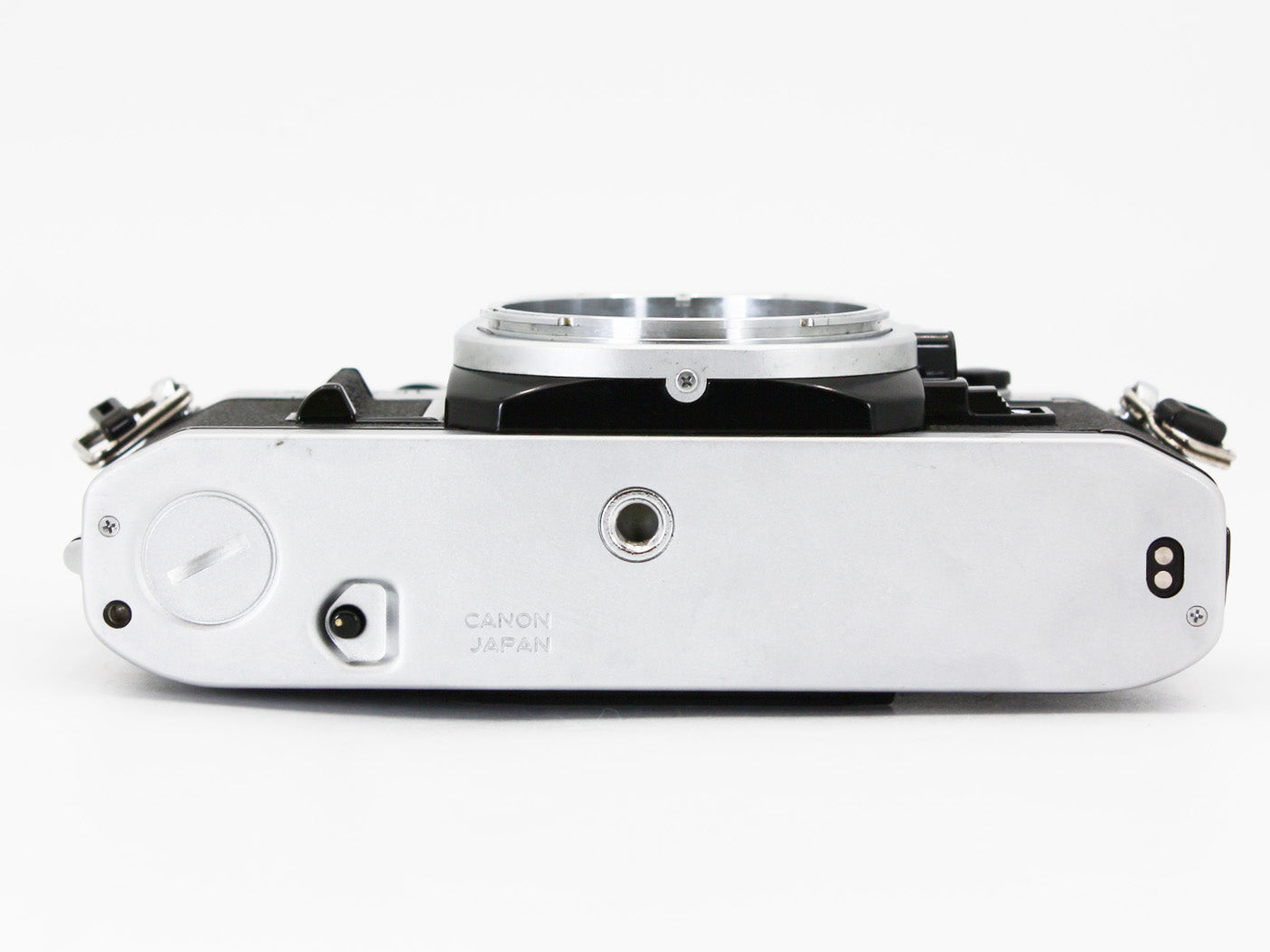 Canon AE-1 SLR 35mm Film Camera FD 50mm f/1.8 s.c. Lens from JAPAN【Exc+3】