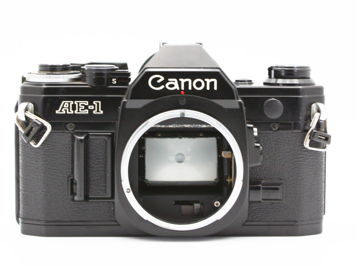 Canon AE-1 SLR 35mm Film Camera FD 50mm f/1.4 s.s.c. Lens from JAPAN【VeryGood】