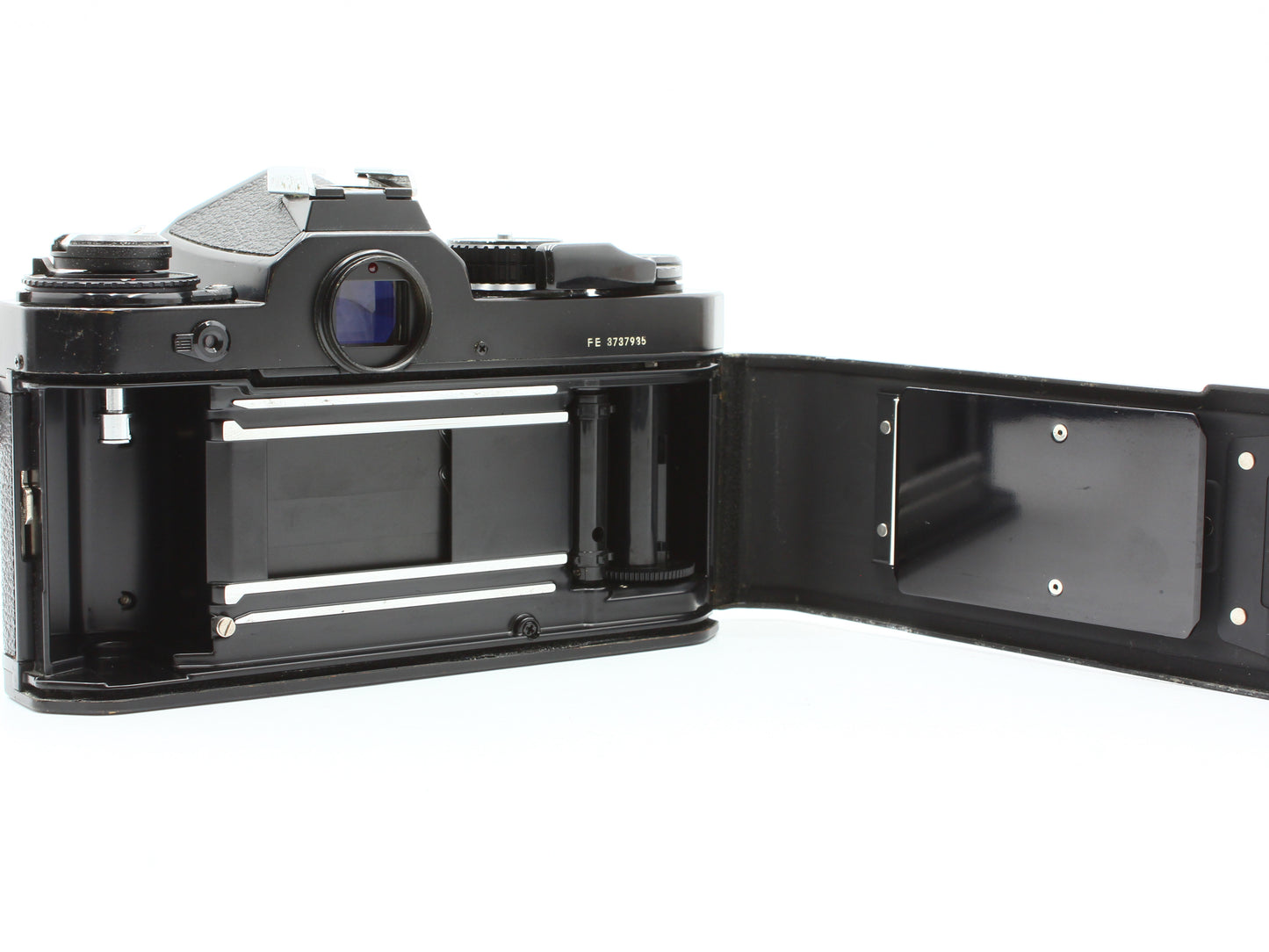 Nikon FE Black 35mm SLR Film Camera NIKKOR 50mm f/1.8 Lens【Very Good】