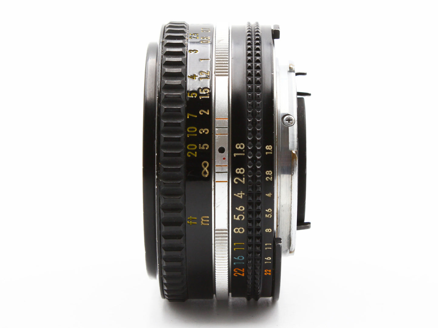Nikon FE Black 35mm SLR Film Camera NIKKOR 50mm f/1.8 Lens【Very Good】