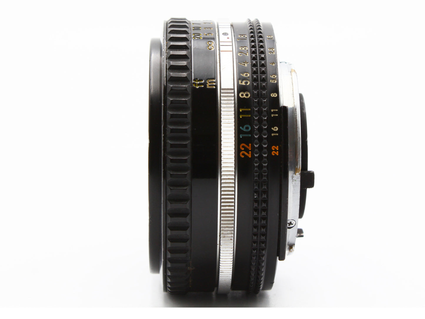 Nikon FE Black 35mm SLR Film Camera NIKKOR 50mm f/1.8 Lens【Very Good】