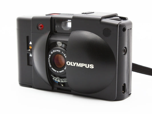 OLYMPUS XA2 Point & Shoot 35mm Film Camera from JAPAN【Exc+4】
