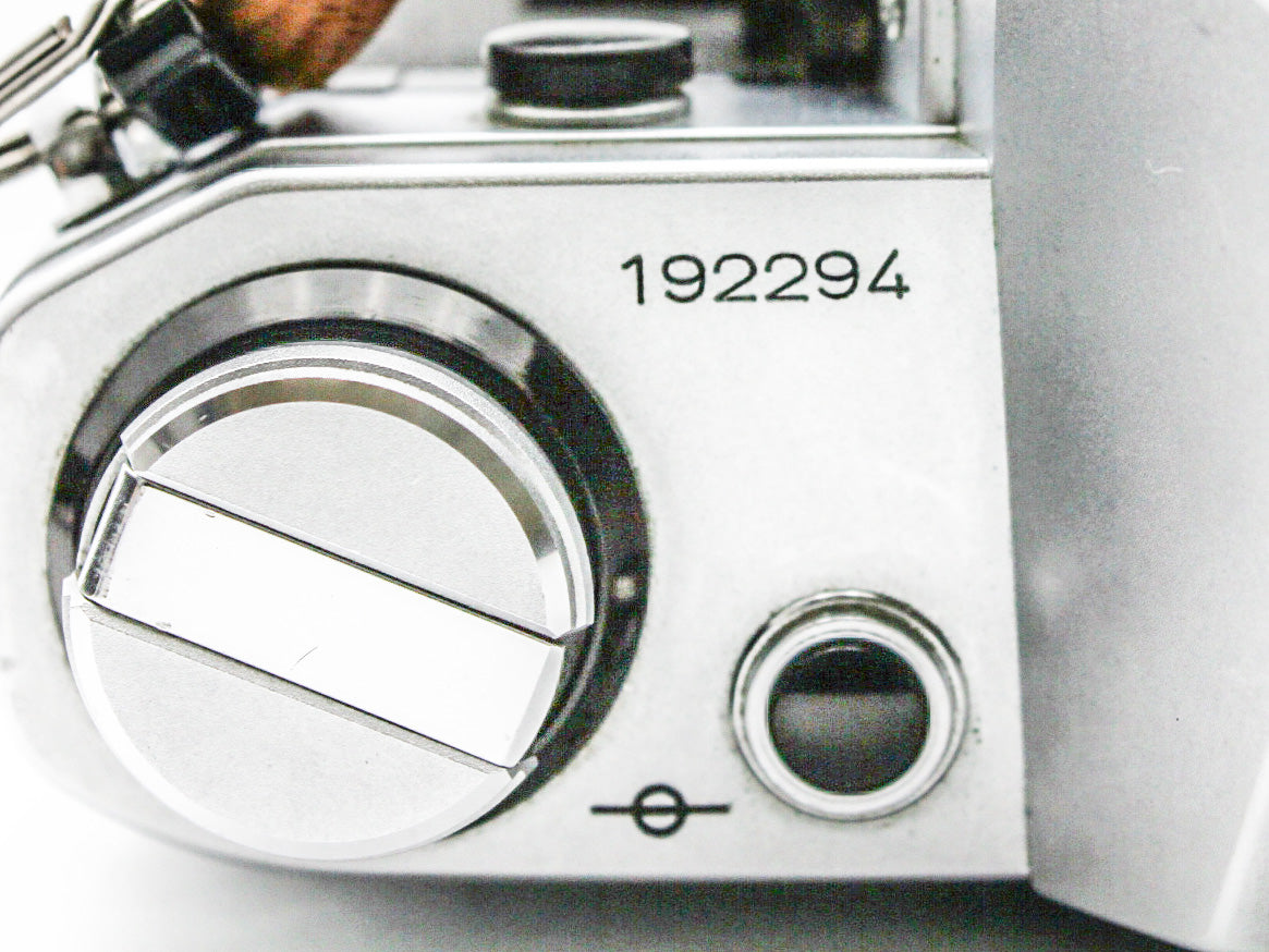 Canon AE-1 SLR Film Camera FD 28mm f/2.8 s.c. MF Lens from JAPAN【Exc+3】