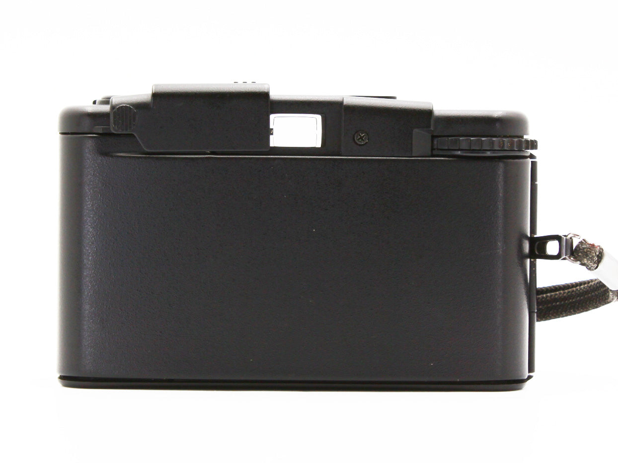 OLYMPUS XA2 Point & Shoot 35mm Film Camera Electronic Flash A11 JAPAN【Exc+5】